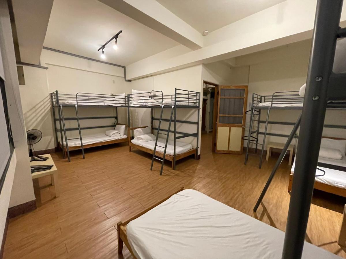Chiayi Petite Hostel Exterior photo